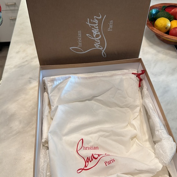 Christian Louboutin en hiver lug sole bootie size 37 (7) - Picture 9 of 10